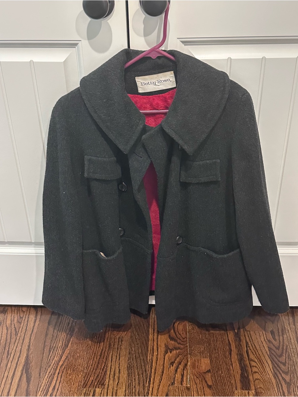 VINTAGE Betty Rose Black Wool Blend Swing Pea Coat with Red  Fur Lining